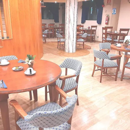 Nueva Plaza 3*