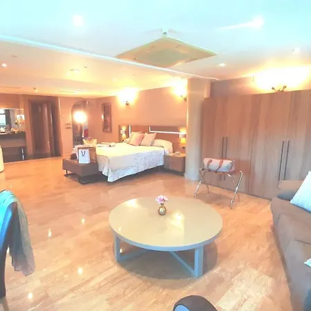 Nueva Plaza Hotel Maliano