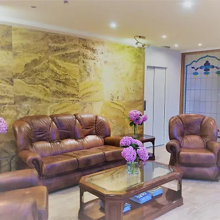 Nueva Plaza 3* Maliano