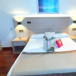 Hotel Nueva Plaza Maliano
