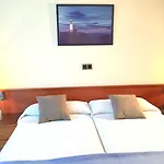 Nueva Plaza Hotel