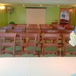 Nueva Plaza 3*