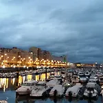 Hotel Nueva Plaza 3*