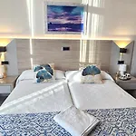 Nueva Plaza Hotel