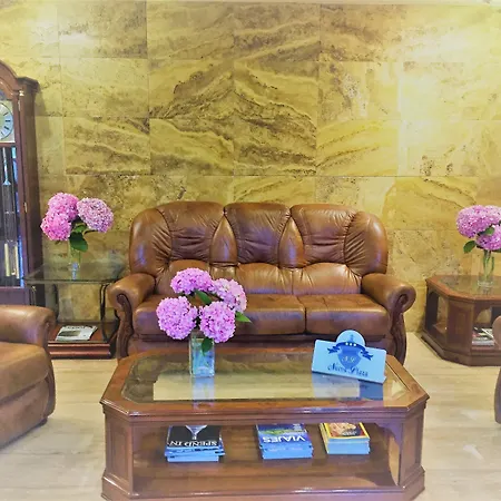 Nueva Plaza 3* Maliaño