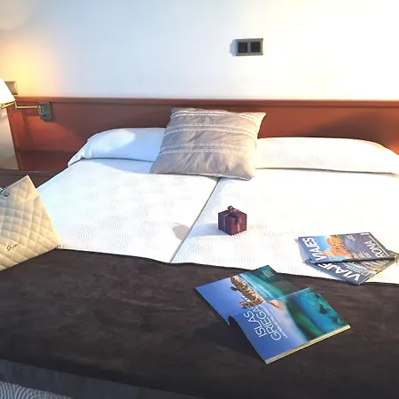 Nueva Plaza Hotel Maliaño