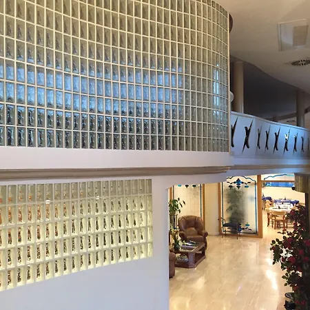 Nueva Plaza Hotel Maliaño