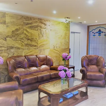 Nueva Plaza Hotel Maliaño