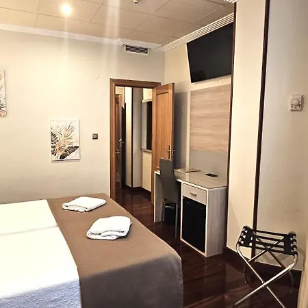Nueva Plaza 3*
