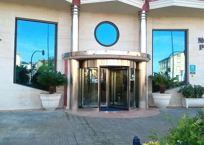 فندق Nueva Plaza