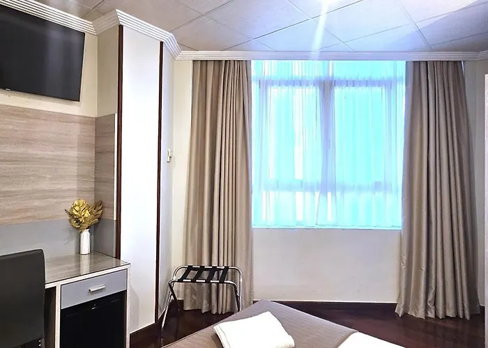 Nueva Plaza 3* Maliaño