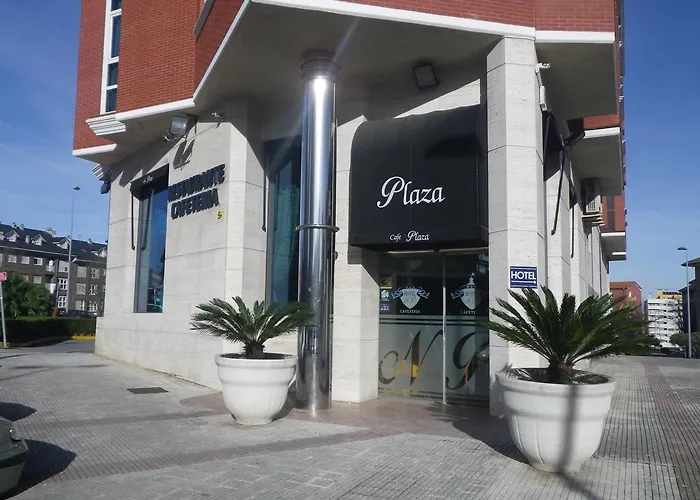فندق Nueva Plaza Maliaño