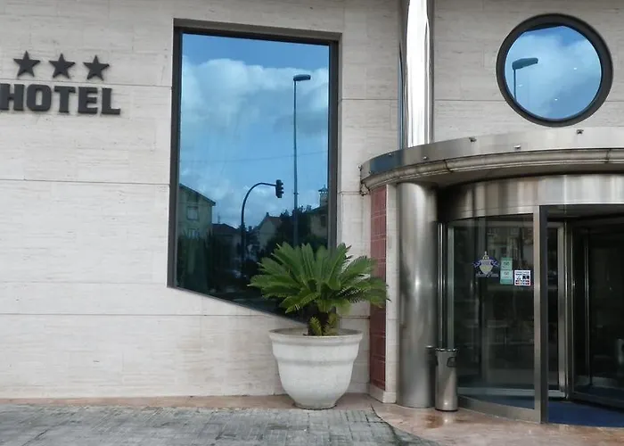 Nueva Plaza 3* Maliano