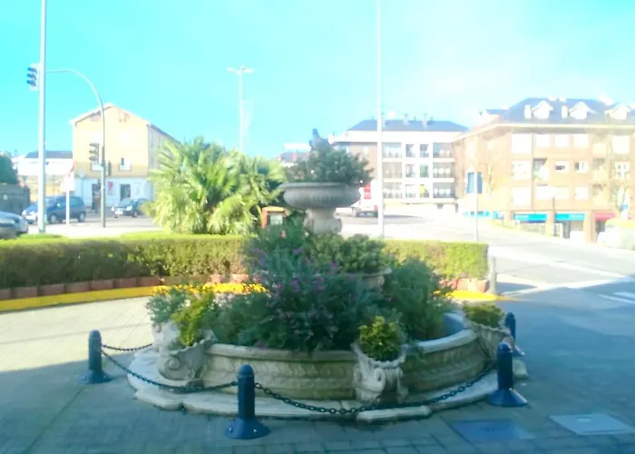 Nueva Plaza فندق 3*