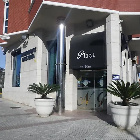 호텔 Nueva Plaza 말리아노