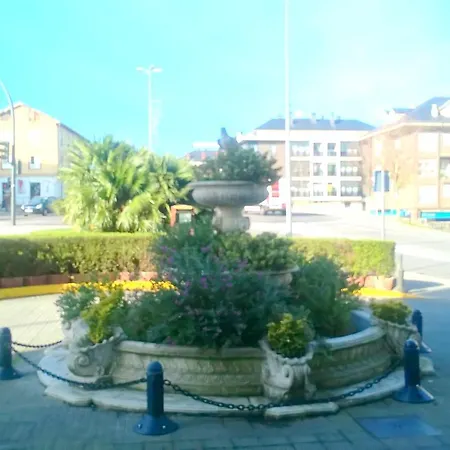 Nueva Plaza מלון 3*